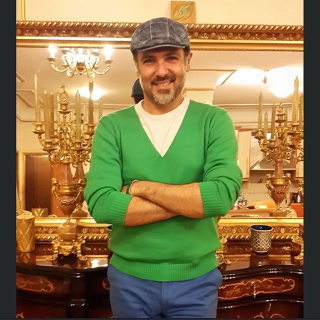 تصویری شخصی از کوروش تهامی، بازیگر سینما و تلویزیون