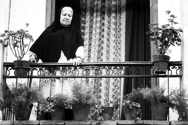  فیلم سینمایی مادر به کارگردانی علی حاتمی