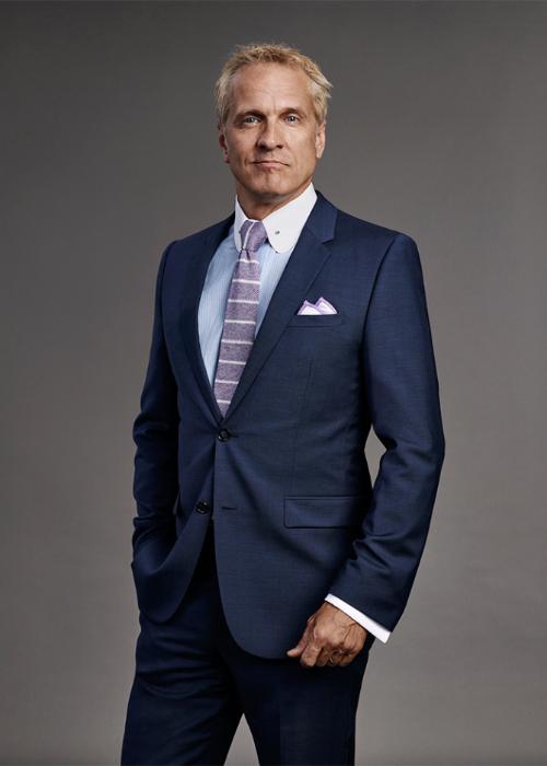 Patrick Fabian در صحنه سریال تلویزیونی بهتره با سال تماس بگیری