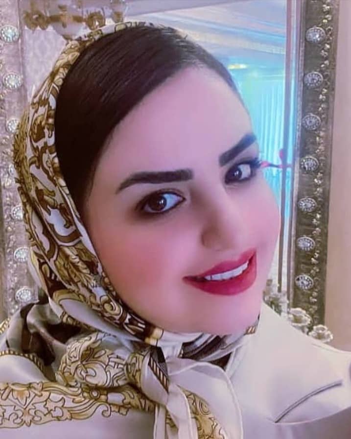 تصویری از فاطمه قربانی سینما و تلویزیون در پشت صحنه یکی از آثارش