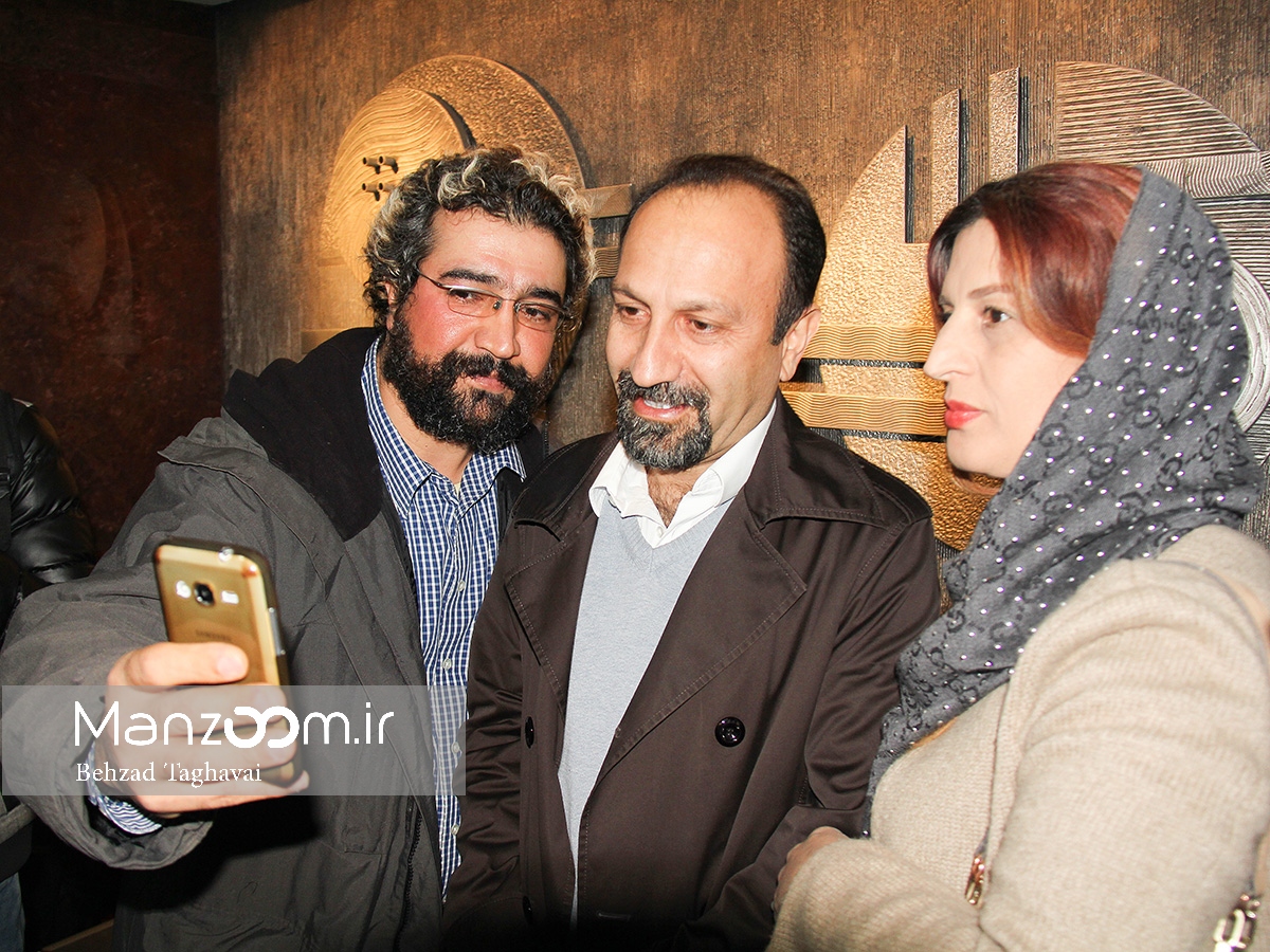 اصغر فرهادی در اکران افتتاحیه فیلم سینمایی خانه‌ای در‌ خیابان چهل‌ و یکم