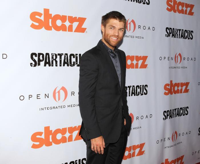  سریال تلویزیونی اسپارتاکوس: خدایان میدان نبرد با حضور Liam McIntyre