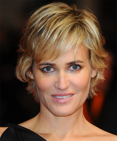 Judith Godrèche در صحنه فیلم سینمایی نقاب آهنین