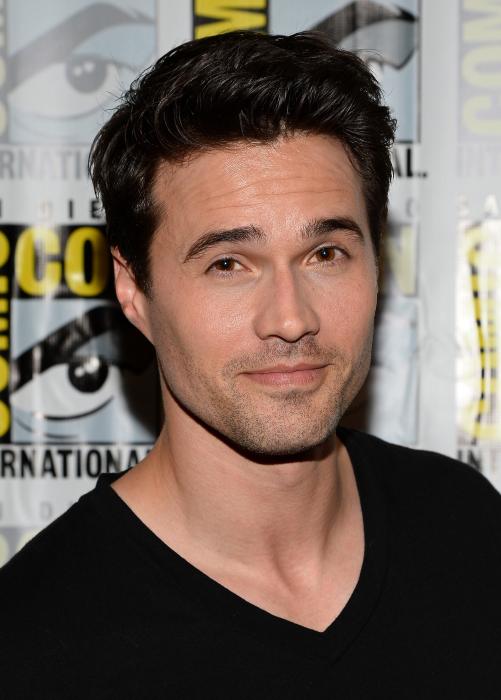 Brett Dalton در صحنه سریال تلویزیونی ماموران شیلد