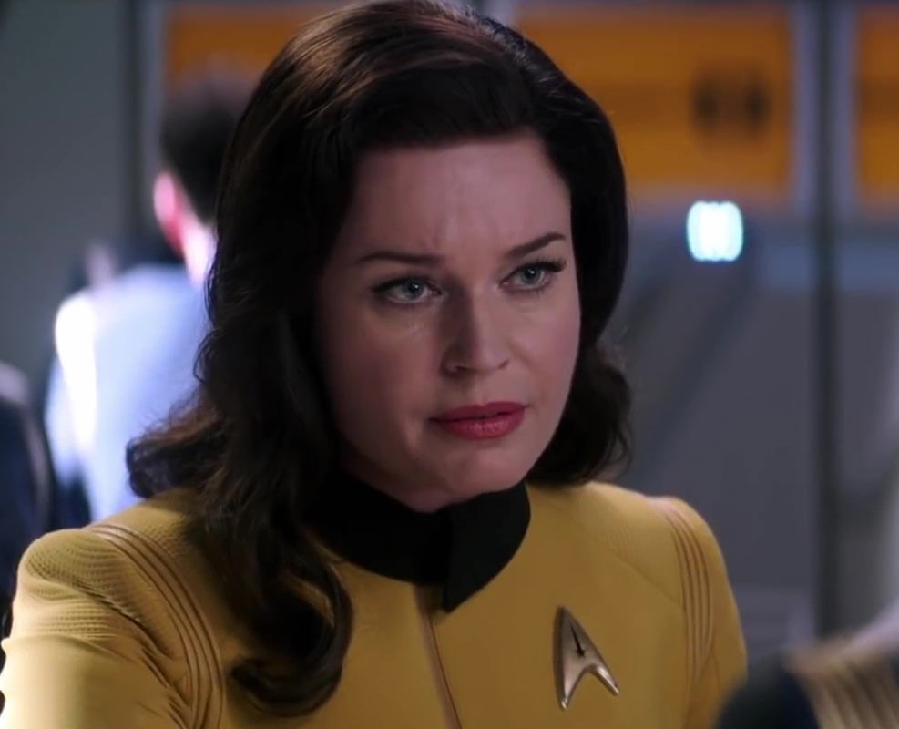 Rebecca Romijn در صحنه سریال تلویزیونی Star Trek: Discovery