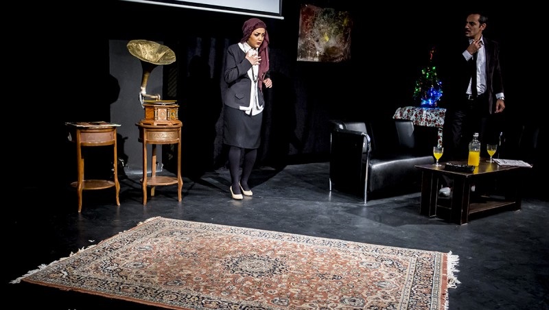  تئاتر پرونده مختومه به کارگردانی سامان باطنی