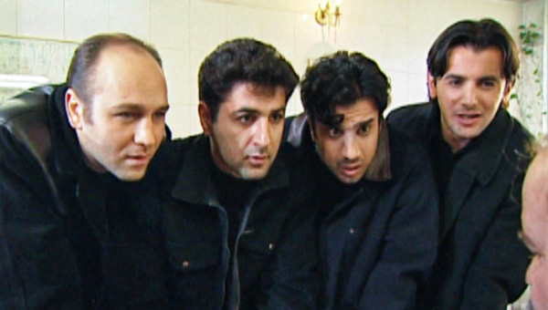  سریال تلویزیونی روزگار جوانی 2 به کارگردانی اصغر توسلی و شاپور قریب و حسین احمدی