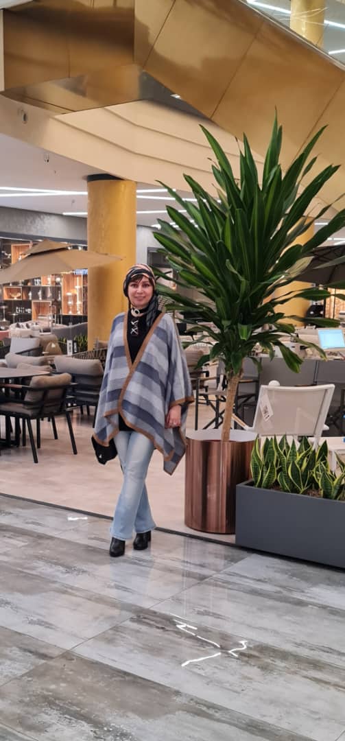 تصویری شخصی از بهاره رامتین راد، ترانه‌سرا و نویسنده سینما و تلویزیون