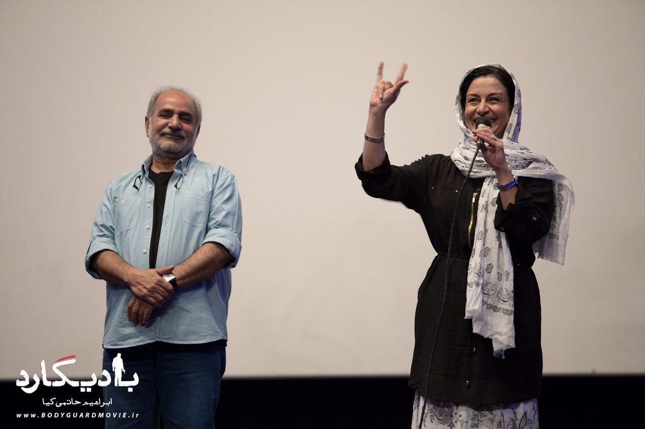پرویز پرستویی در اکران افتتاحیه فیلم سینمایی بادیگارد به همراه مریلا زارعی