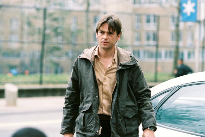 Dougray Scott در صحنه فیلم سینمایی آب تیره