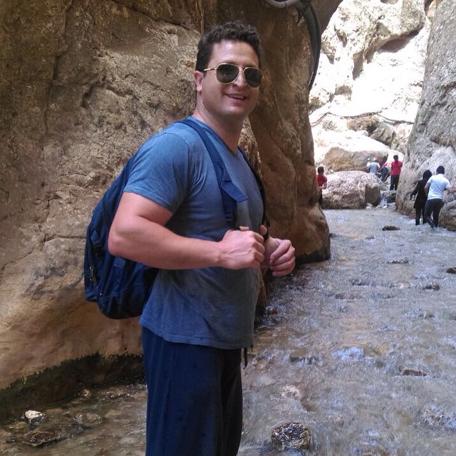 تصویری شخصی از بهزاد جعفری، بازیگر و طراح صحنه سینما و تلویزیون