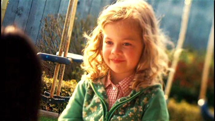 Megan Charpentier در صحنه فیلم سینمایی کالبد جنیفر