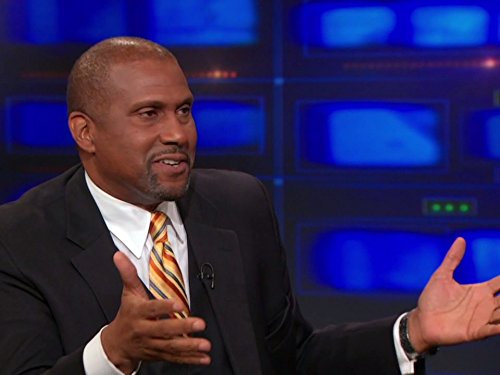 Tavis Smiley در صحنه سریال تلویزیونی شوی روزانه