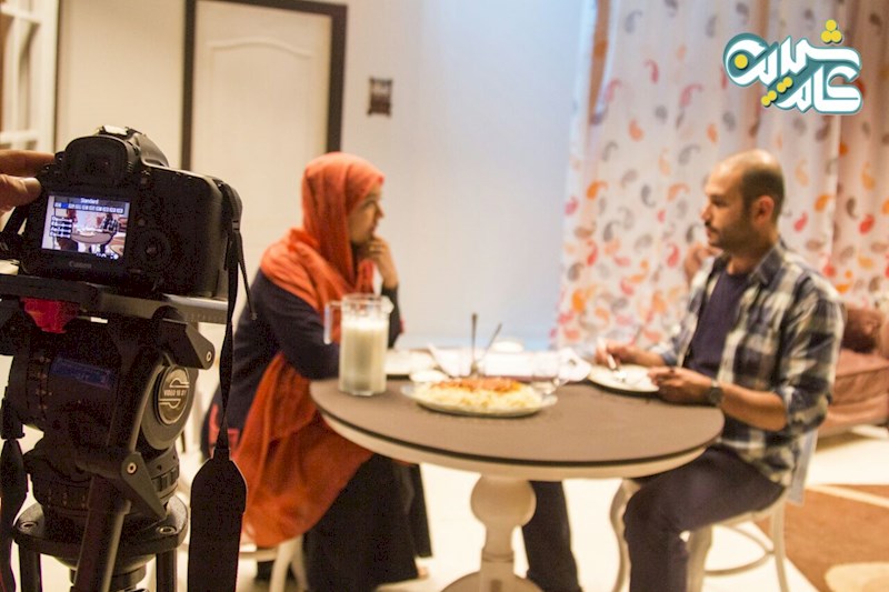  برنامه تلویزیونی کام شیرین به کارگردانی ندارد