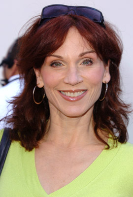 Marilu Henner در صحنه فیلم سینمایی جوجه کوچولو