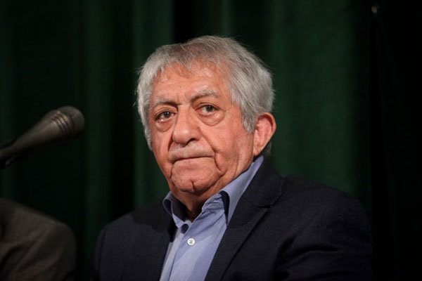 تصویری شخصی از عزت‌الله انتظامی، بازیگر و نویسنده سینما و تلویزیون