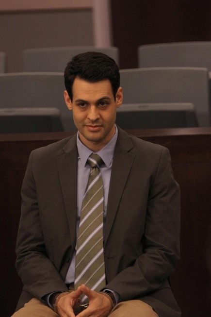 Andrew Leeds در صحنه سریال تلویزیونی استخوان ها