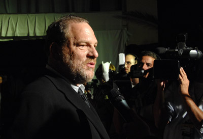 Harvey Weinstein در صحنه فیلم سینمایی ضد مرگ