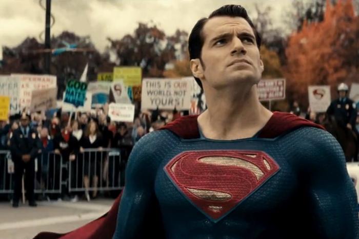  فیلم سینمایی بتمن در برابر سوپرمن: طلوع عدالت با حضور هنری کاویل