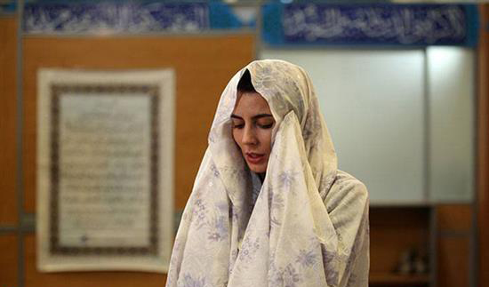  فیلم سینمایی سر به مهر به کارگردانی هادی مقدم‌دوست