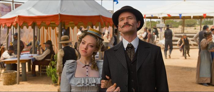 نیل پاتریک هریس در صحنه فیلم سینمایی یک میلیون راه برای مردن در غرب به همراه Amanda Seyfried