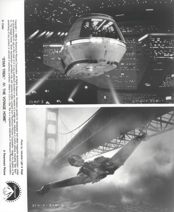 James Doohan در صحنه فیلم سینمایی پیشگامان فضا ۴: سفر به خانه به همراه William Shatner و لئونارد نیموی