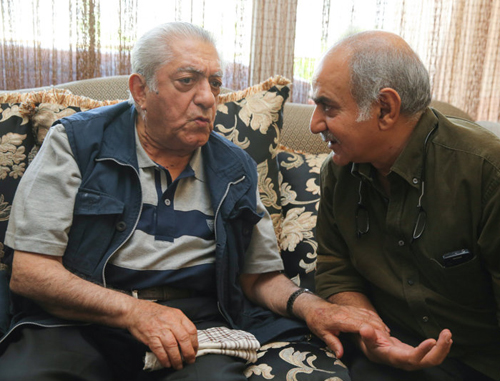 تصویری شخصی از عزت‌الله انتظامی، بازیگر و نویسنده سینما و تلویزیون