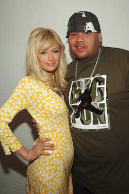 Fat Joe در صحنه فیلم سینمایی خانه ای از موم به همراه Paris Hilton