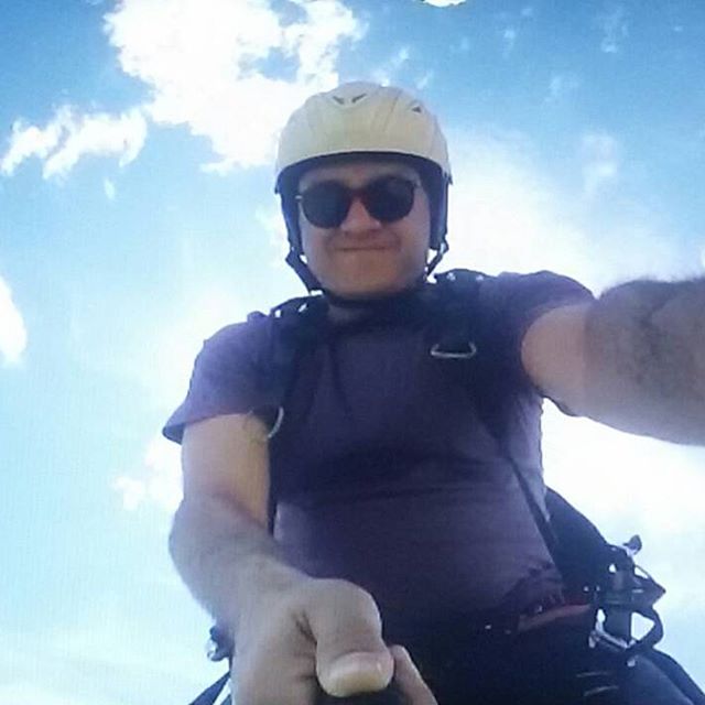 تصویری شخصی از رامبد جوان، بازیگر و کارگردان سینما و تلویزیون