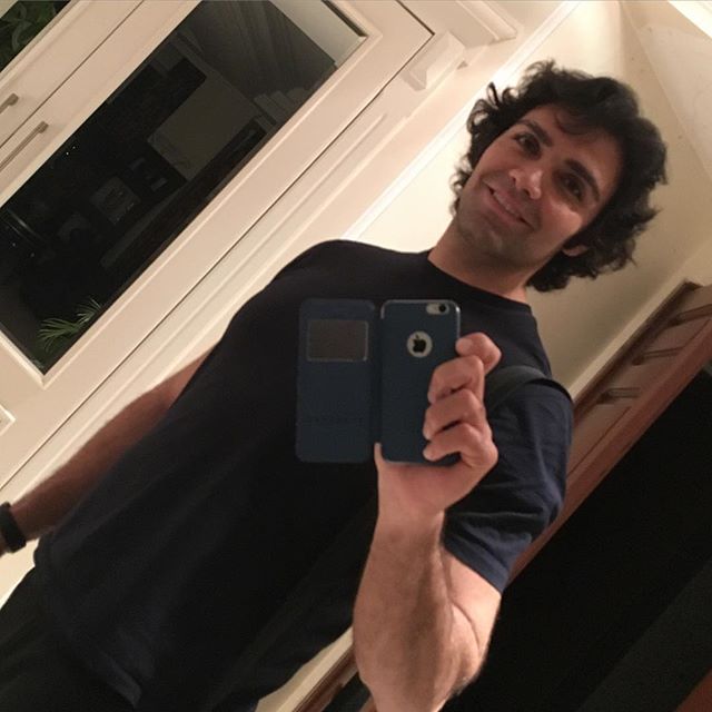 تصویری شخصی از شهاب شادابی، بازیگر سینما و تلویزیون