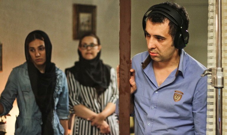 هاتف علیمردانی در پشت صحنه فیلم سینمایی هفت ماهگی