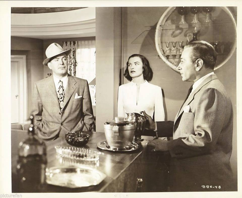 Ella Raines در صحنه فیلم سینمایی A Dangerous Profession به همراه George Raft و Pat O'Brien