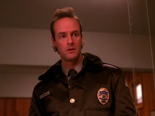 Harry Goaz در صحنه سریال تلویزیونی توئین پیکس