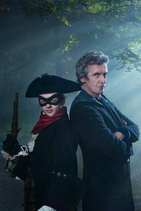 Peter Capaldi در صحنه سریال تلویزیونی Doctor Who به همراه مِیزی ویلیامز