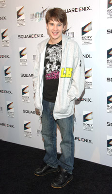 Devon Werkheiser در صحنه فیلم سینمایی Final Fantasy VII: Advent Children