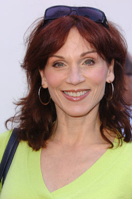 Marilu Henner در صحنه فیلم سینمایی جوجه کوچولو