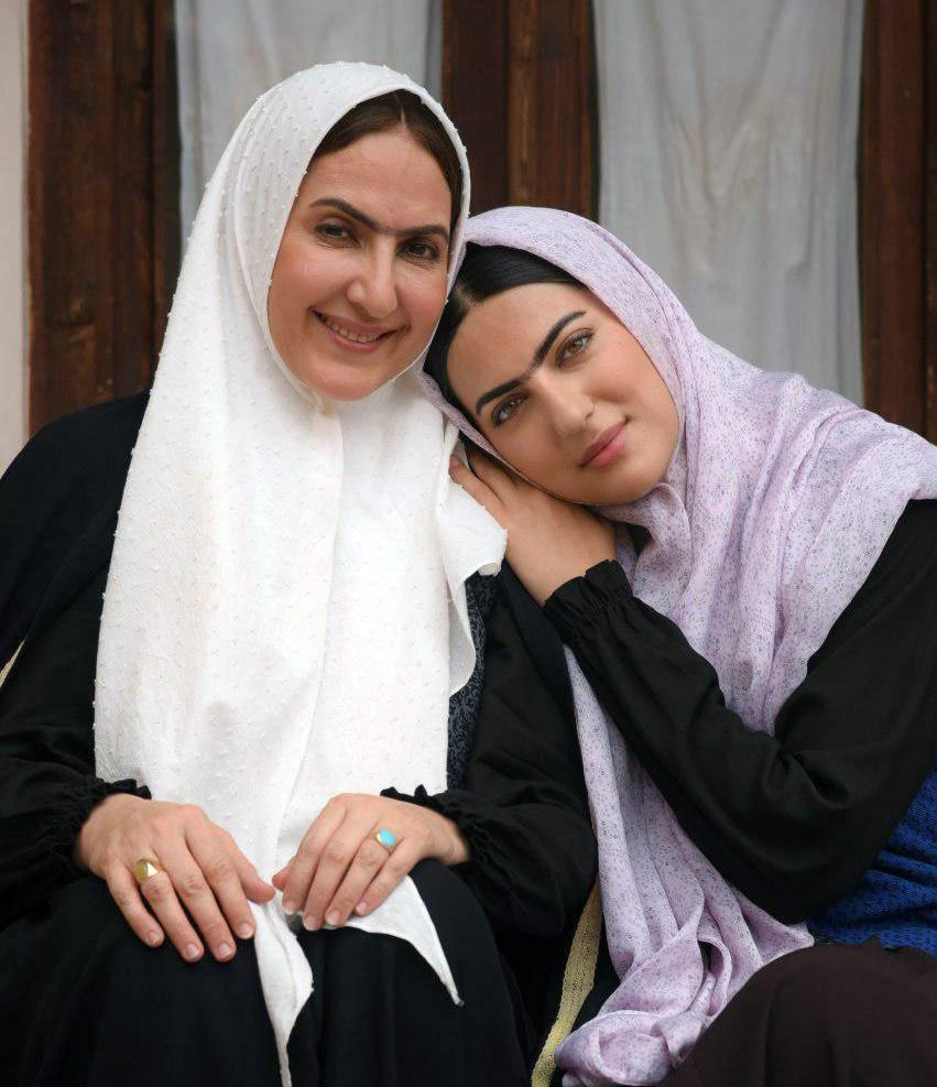 فاطمه گودرزی در صحنه فیلم سینمایی داش آکل به همراه هلیا امامی