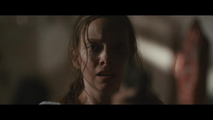 Rebekah Kennedy در صحنه فیلم سینمایی Bastard