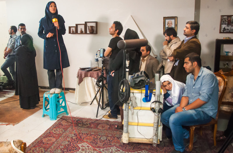 پشت صحنه سریال تلویزیونی فاخته به کارگردانی محمود معظمی