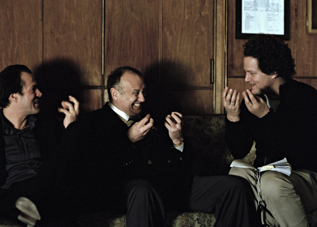 فلوریان هنکل فون دونرسمارک در صحنه فیلم سینمایی زندگی دیگران به همراه Sebastian Koch و Thomas Thieme