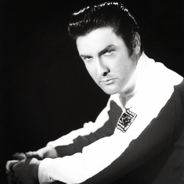 تصویری شخصی از سیدحسام نواب‌صفوی، بازیگر سینما و تلویزیون