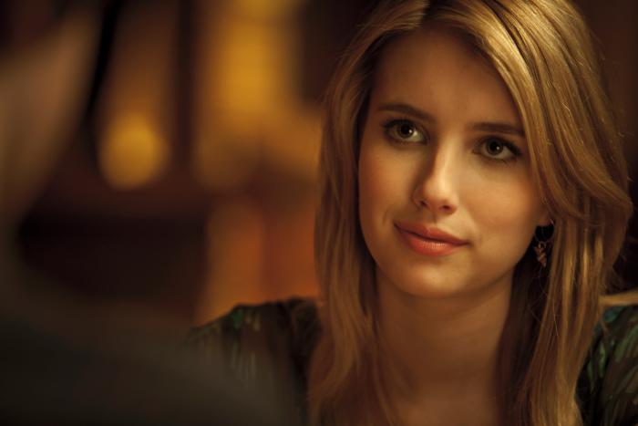 Emma Roberts در صحنه فیلم سینمایی هنر چیره شدن