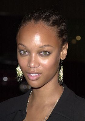 Tyra Banks در صحنه فیلم سینمایی مردان افتخار