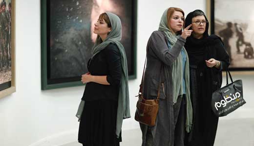 رویا تیموریان در اکران افتتاحیه فیلم سینمایی ایستاده در‌ غبار
