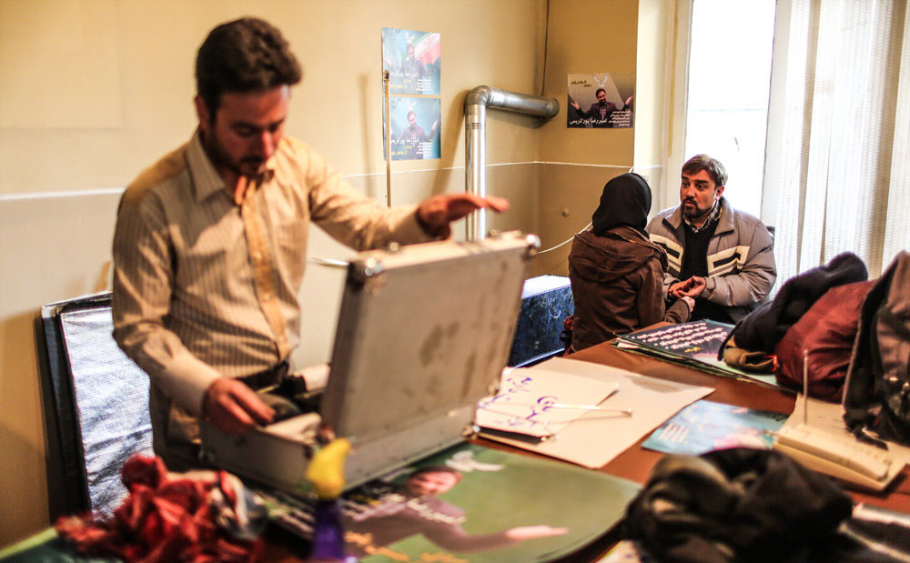 پشت صحنه سریال تلویزیونی غیر علنی به کارگردانی مهرداد خوشبخت