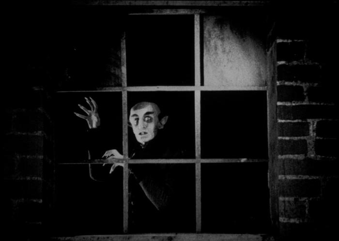 Max Schreck در صحنه فیلم سینمایی نوسفراتو