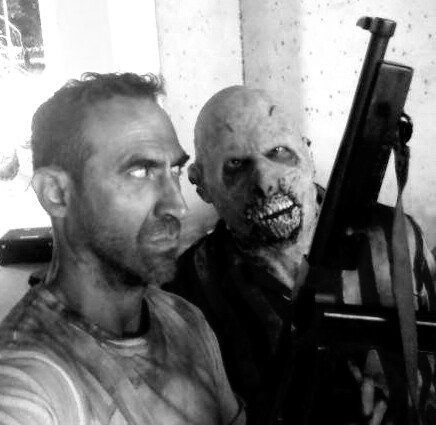 Aaron Stielstra در صحنه فیلم سینمایی Zombie Massacre 2: Reich of the Dead