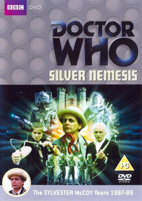 Sylvester McCoy در صحنه سریال تلویزیونی دکتر هو