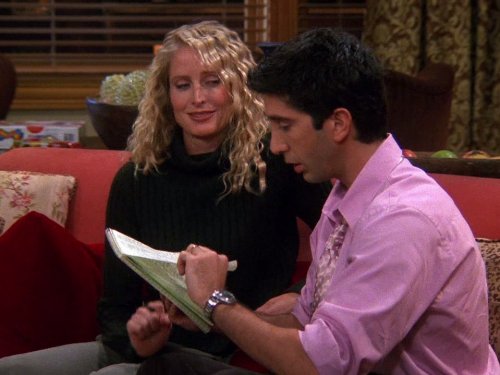 Jane Sibbett در صحنه سریال تلویزیونی دوستان به همراه David Schwimmer