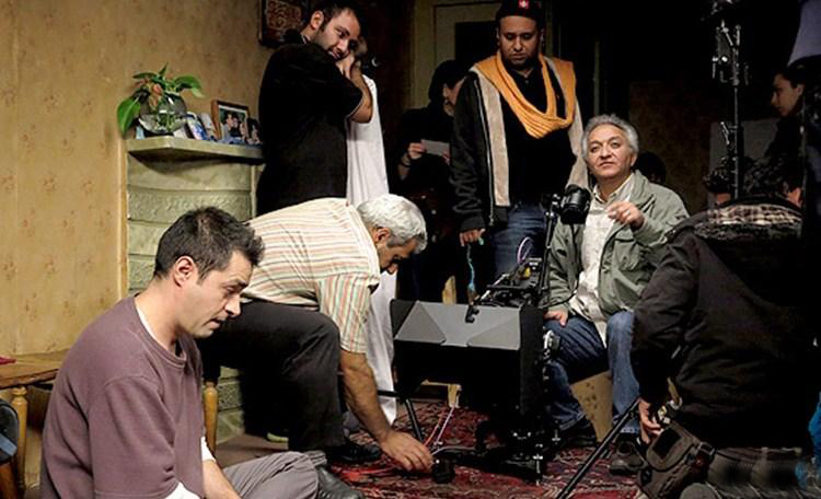 سید‌شهاب حسینی در پشت صحنه فیلم سینمایی حوض نقاشی به همراه محمد آلادپوش